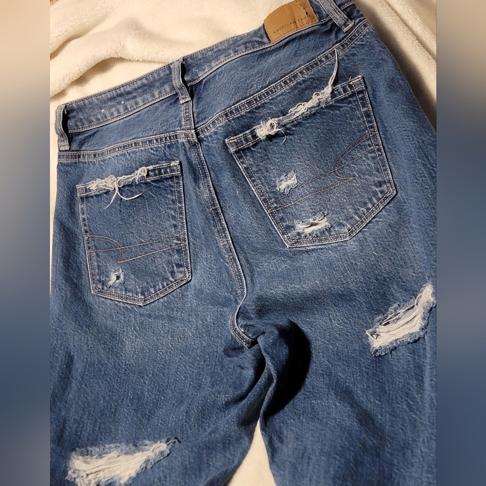 American Eagle Outfitters High Rise  Distressed MoM Blue Jeans Size 4